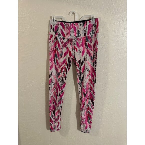 Victoria’s Secret Sport Geometric Knockout Athletic Leggings - Picture 2 of 10